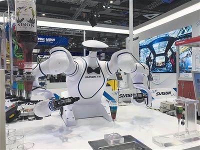 風從海上來 | 走進中國國際工業博覽會 人機協作賦能“未來工廠”的智能純化之路